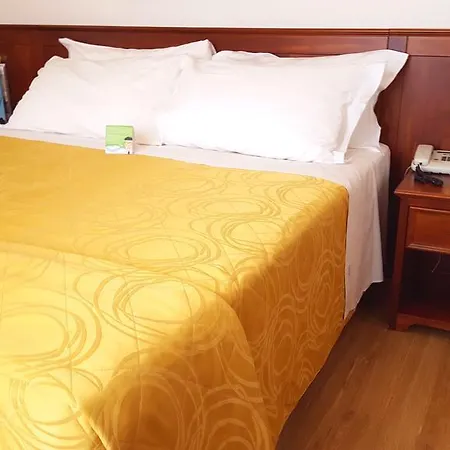 Aurora 3* فيرونا