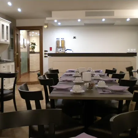 オーロラ 3* ヴェローナ